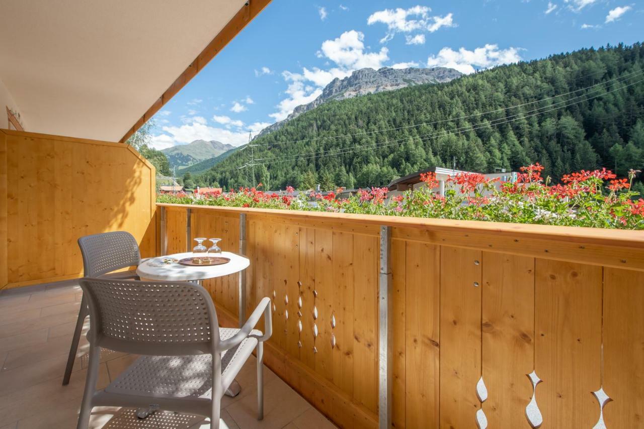 Hotel Theiner Curon Venosta Exterior foto